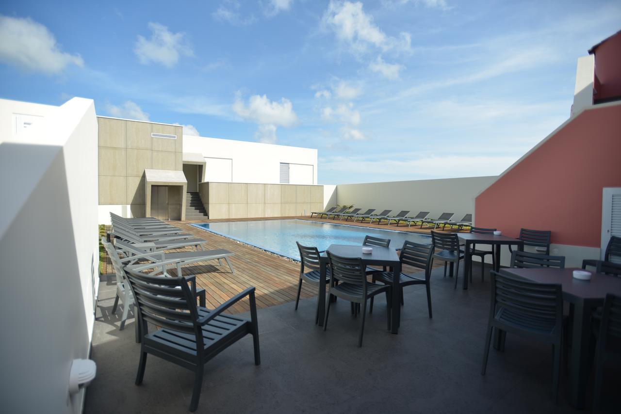 Charming Blue Hotell Vila do Porto Exteriör bild