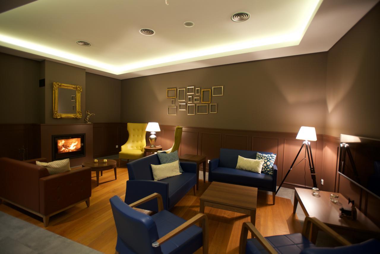 Charming Blue Hotell Vila do Porto Exteriör bild