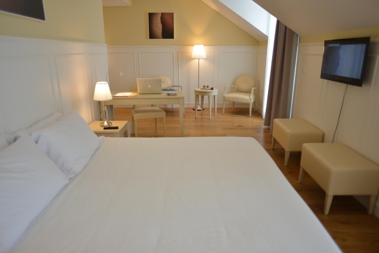 Charming Blue Hotell Vila do Porto Exteriör bild